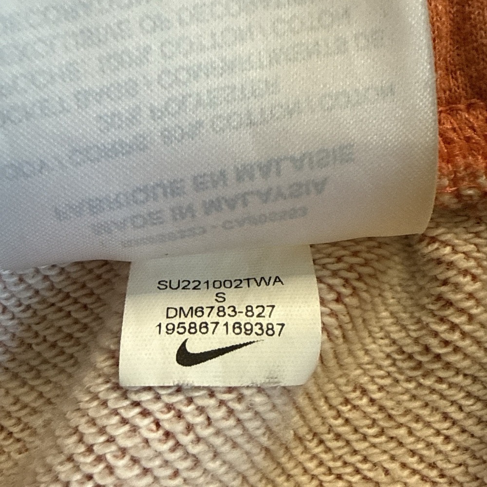 Nike Women's Loose Fit High Rise Move To Zero Shorts Sz S - Picture 6 of 7